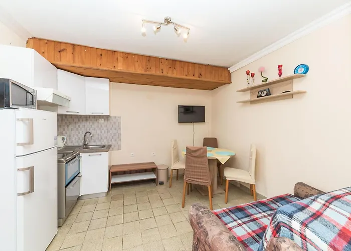Apartament Two-bedroom In Okrug Gornji Trogir