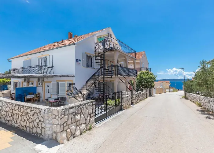 Two-bedroom In Okrug Gornji * Trogir